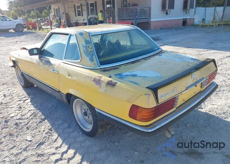 1972 Mercedes 280Se z USA, uszkodzony, nr VIN 10704212002756